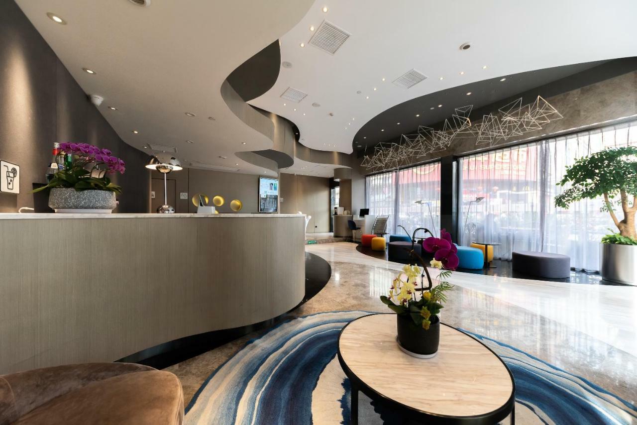 Ibis Styles Quanzhou Quanxiu Road Hotel Exteriör bild