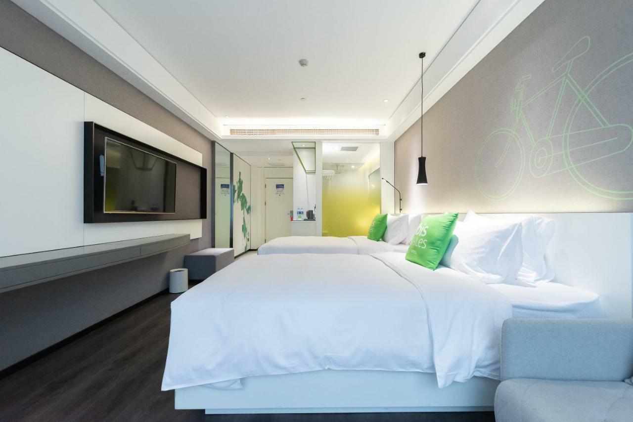 Ibis Styles Quanzhou Quanxiu Road Hotel Exteriör bild