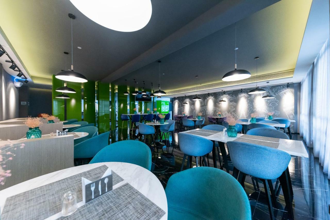 Ibis Styles Quanzhou Quanxiu Road Hotel Exteriör bild