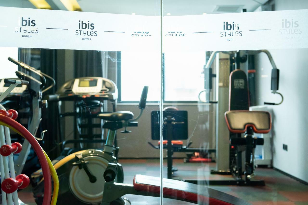 Ibis Styles Quanzhou Quanxiu Road Hotel Exteriör bild